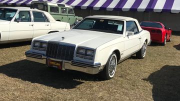 Buick Riviera Convertible, 1982