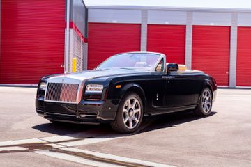 Rolls-Royce Phantom Drophead Coupe VIN. SCA682D55EUX75244, 2014