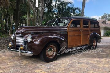 BUICK ESTATE WAGON, 1940