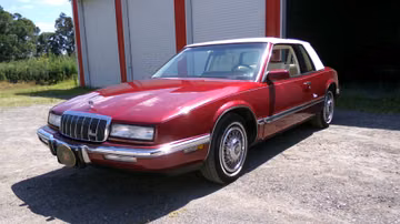 Buick Riviera Coupe, 1993