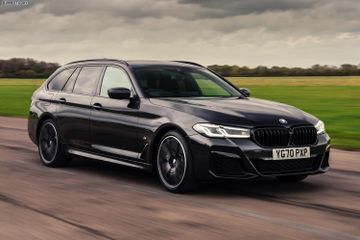 BMW 530d Touring (G31 249 PS) specs