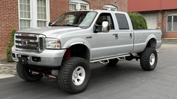 Ford F350 Super Duty Lariat Pickup, 2006