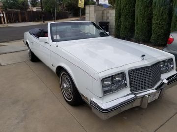 Buick Riviera Convertible, 1982