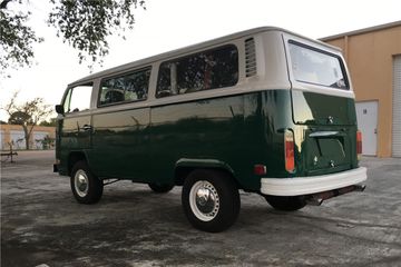 VOLKSWAGEN TRANSPORTER BUS, 1973