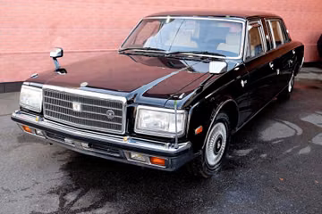 Toyota Century Limousine, 1990