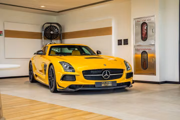 Mercedes AMG SLS