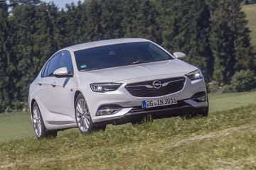 Opel Insignia Grand Sport 2.0 Turbo (B 200 PS) specs