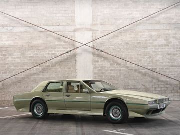 Aston Martin Tickford Lagonda, 1983
