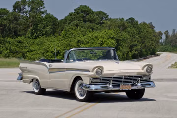 Ford Fairlane 500 Sunliner, 1957