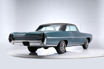 PONTIAC CATALINA 2+2 SPORT COUPE, 1964