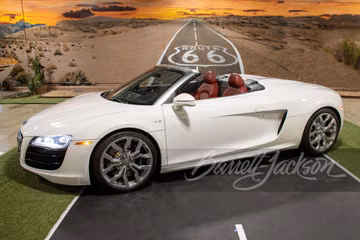 Audi R8 Spyder, 2011