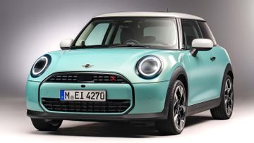 Mini Cooper S (F66) specs