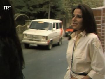 Ford-Otosan Transit in Yıldızlar Gece Büyür (1992)
