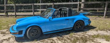 143 - Porsche 911 SC Targa, 1983