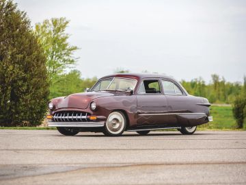 Ford Two-Door Custom, 1950