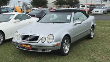 Mercedes-Benz CLK320 Convertible, 1999