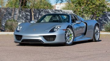 Porsche 918 Spyder, 2015