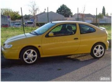 Renault Megane Coupe 2.0 16V (Mk I) specs