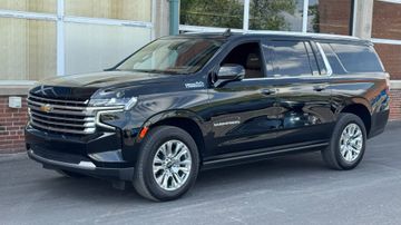 Chevrolet Suburban High Country, 2022