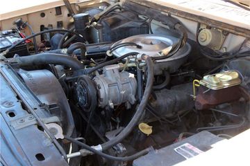 FORD F-150 PICKUP, 1984