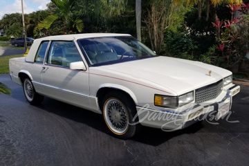 CADILLAC COUPE DE VILLE, 1990