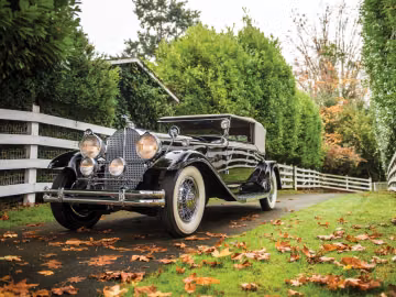 Packard 840 Individual Custom Eight Convertible Victoria by Dietrich, 1931