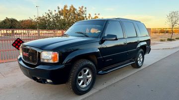 GMC Yukon Denali, 2000