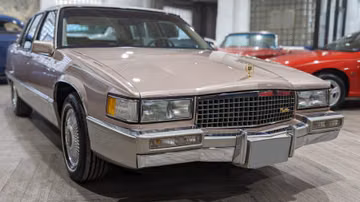 Cadillac Fleetwood, 1990