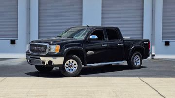 GMC Sierra Nevada Edition Pickup, 2011