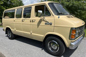Dodge Ram B150 Sportsman, 1981