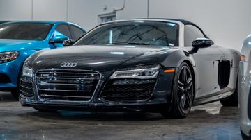 Audi R8 V10 Spyder, 2014