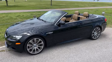 BMW M3 Convertible, 2010
