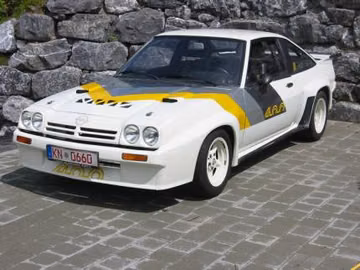 Opel Manta 400 specs