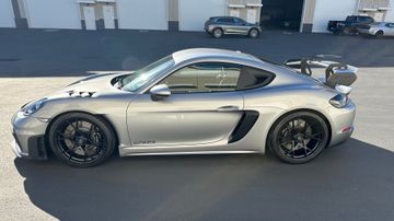 Porsche Cayman GT4 RS, 2023