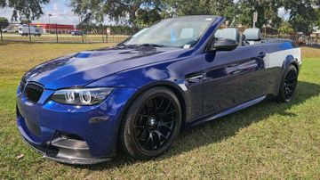 BMW M3 Convertible, 2010