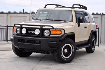 Toyota FJ Cruiser, 2010