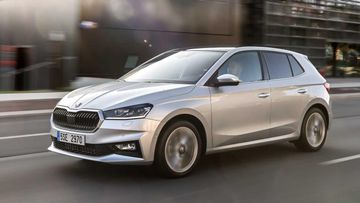 Skoda Fabia 1.0 TSI (Mk IV 95 PS) specs