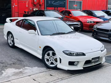 Nissan Silvia S15 Spec-R auto specs