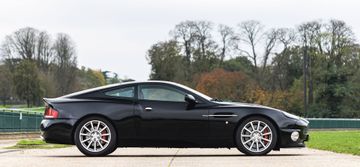 Aston Martin Vanquish S, 2005