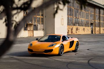 McLaren MP4-12C VIN. SBM11AAA7CW000813, 2012