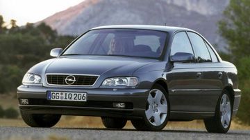 Opel Omega MV6 (B) specs