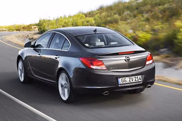 Opel Insignia 2.0 CDTi (Mk I) specs