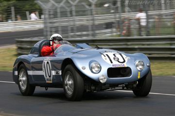 مواصفات Nash-Healey Competition Roadster X8