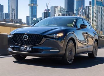 Mazda CX-30 Skyactiv-X 186 AWD specs