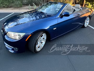 BMW 335i CONVERTIBLE, 2011