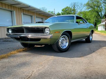 بليموث كودا 426 HEMI بناقل حركة بأربع سرعات، 1970