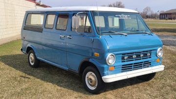 Фургон Ford Econoline, 1974 год