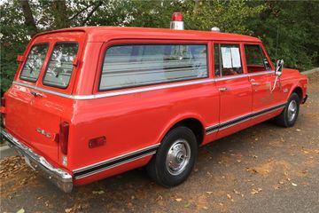 GMC SUBURBAN AMBULANCE, 1970