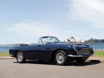 Aston Martin DB6 Volante, 1966