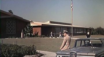 Edsel Ranger in The Crowded Sky (1960)